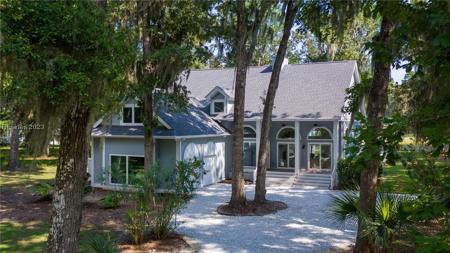 61 Forest Lake Drive