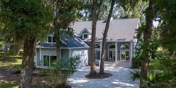 61 Forest Lake Drive