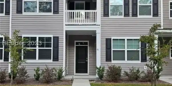 86 Slater Street