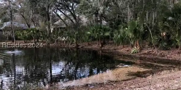 30 Wax Myrtle Court