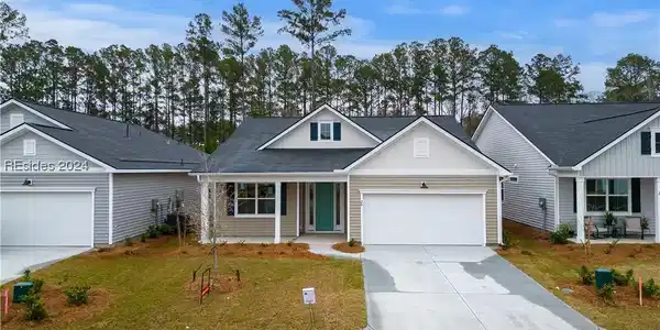 28 Hartwell Road