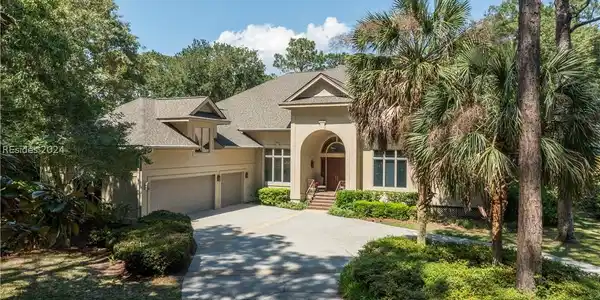 13 Angel Wing Drive