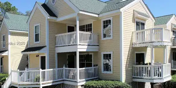 26 Old South Court