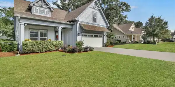 18 Lavender Circle