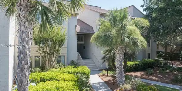 5 Braddock Bluff Drive