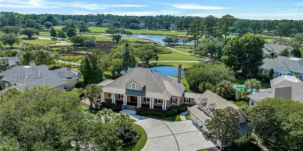90 Cumberland Drive