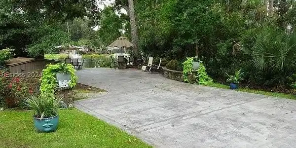 133 Arrow Rd., #352