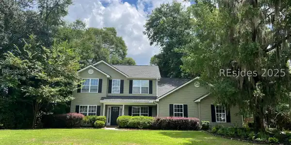 1074 Otter Circle