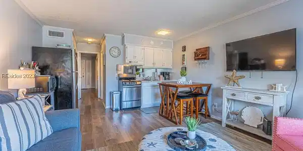 40 Folly Field Road