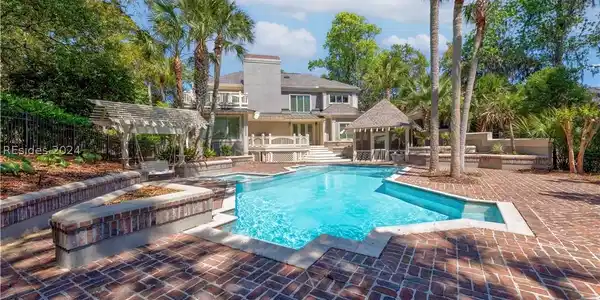 1 Covington Court