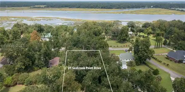 21 Seabrook Point Drive