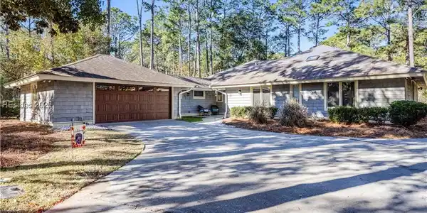 4 Dunlin Place