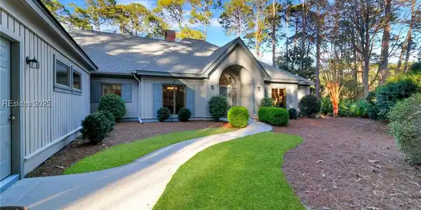 32 Oyster Rake Lane