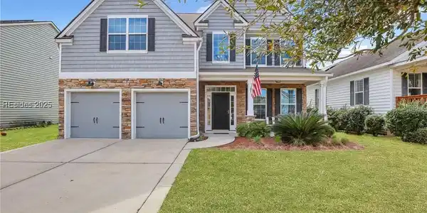 8 Bradford Court