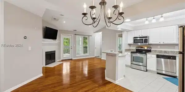 380 Marshland Road