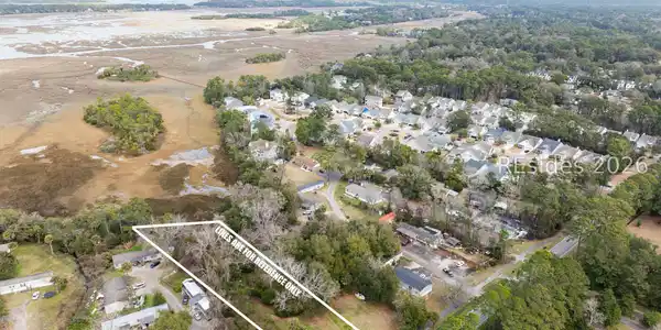 15 Sassafras Lane