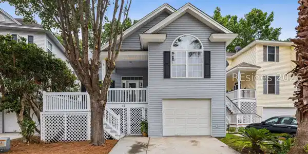 15 Cobblestone Court