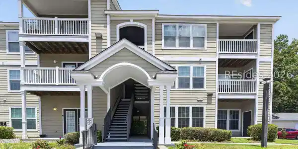 100 Kensington Boulevard