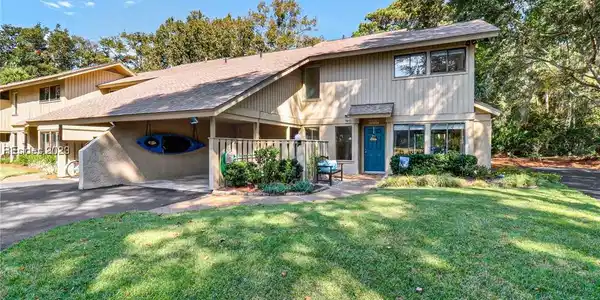 43 Cordillo Parkway