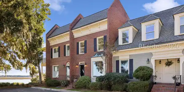 895 Ribaut Road