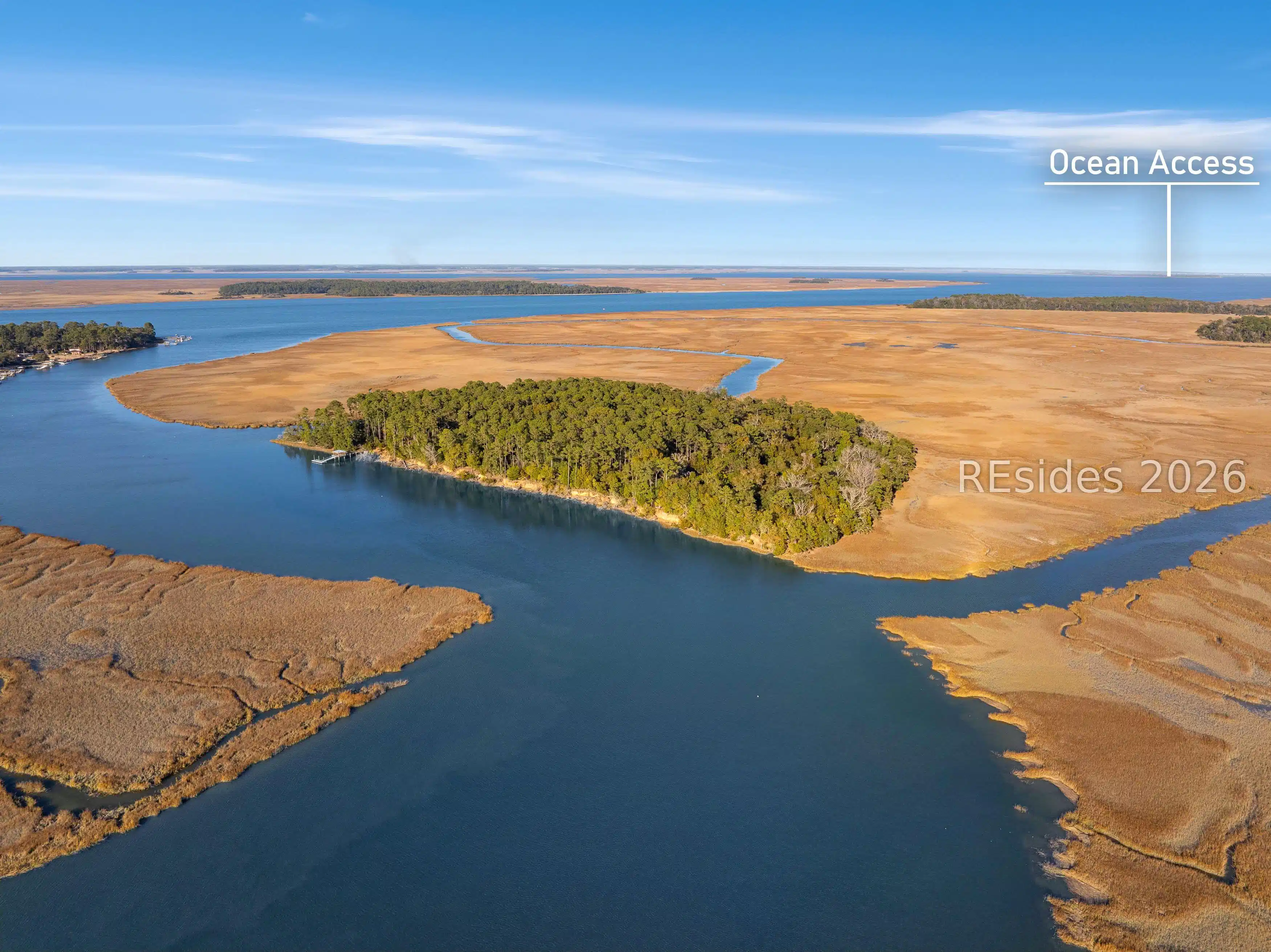 Image 1: 19.78 Acre Private Island, Private Dock Image 1: 19.78 Acre Private Island, Private Dock
