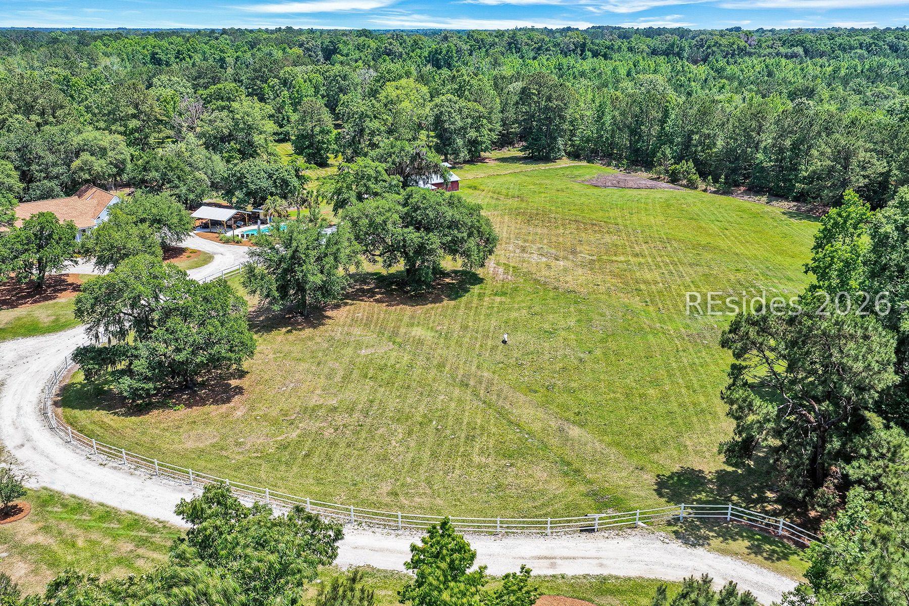 Image 4: Aerial of Home and Pastue Image 4: Aerial of Home and Pastue
