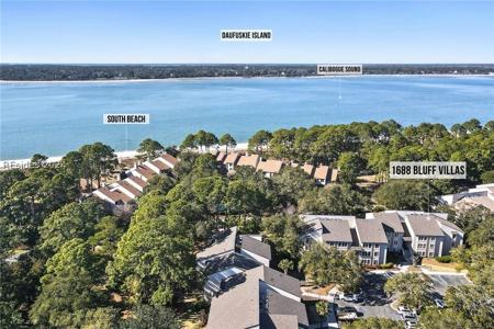 4 Braddock Bluff Drive