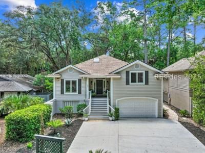 37 Lawton Road