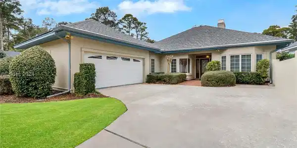 12 Richfield Way
