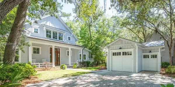 52 Blue Willow Street
