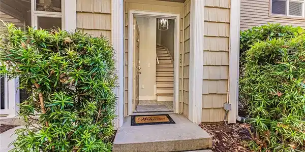 79 Summerfield Court