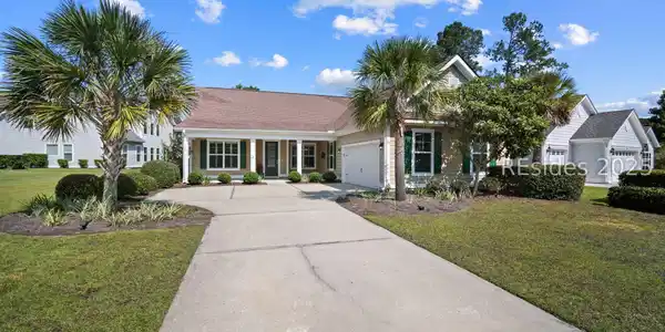 18 Yonges Island Drive