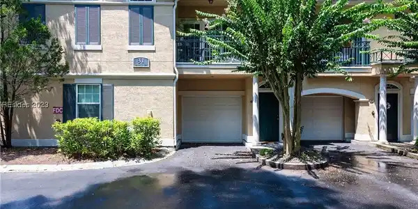 4 Indigo Run Drive