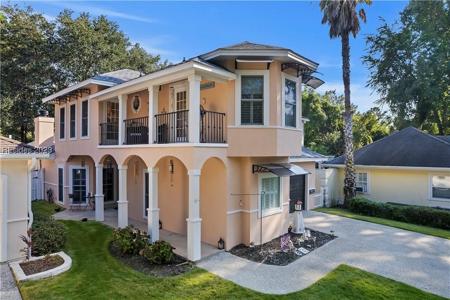 90 Bermuda Pointe Circle
