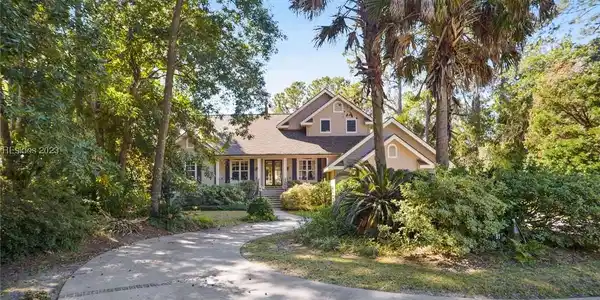91 Peninsula Drive