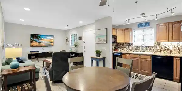 663 William Hilton Parkway