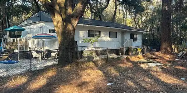 100 William Drive