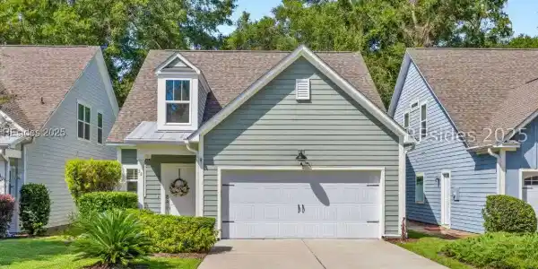 38 Circlewood Drive