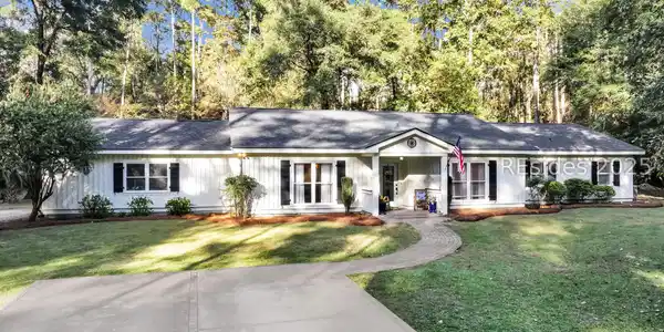 70 Pine View Drive