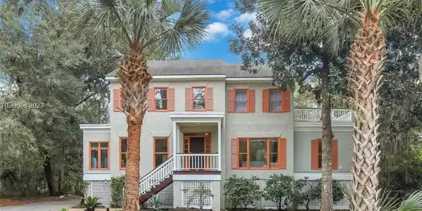 5 Saint Johns Place
