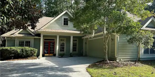 20 Stillwater Lane