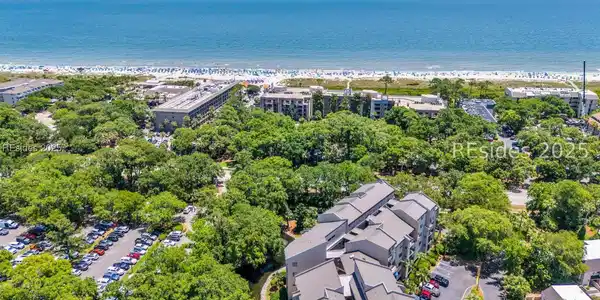 10 S Forest Beach Drive