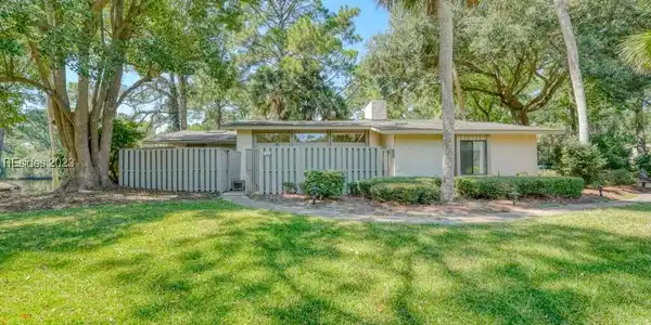 35 Lawton Drive