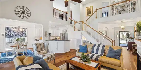108 Crestview Lane