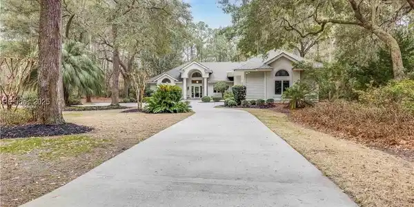 1 Belton Court