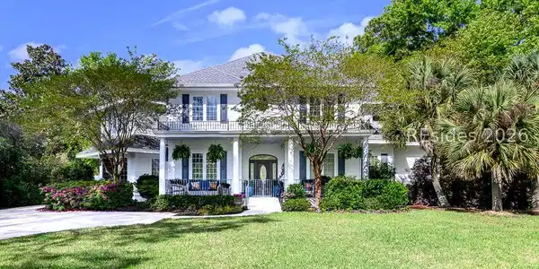 3 Stevens Court