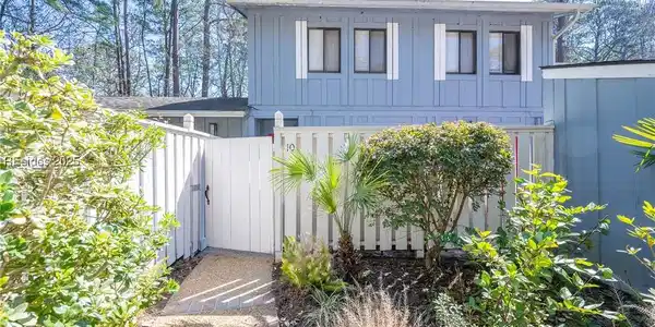 10 Windflower Court