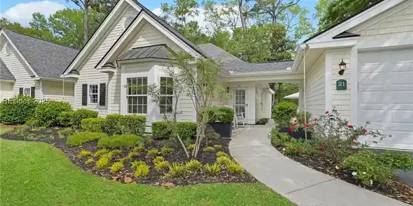 15 Indigo Run Drive