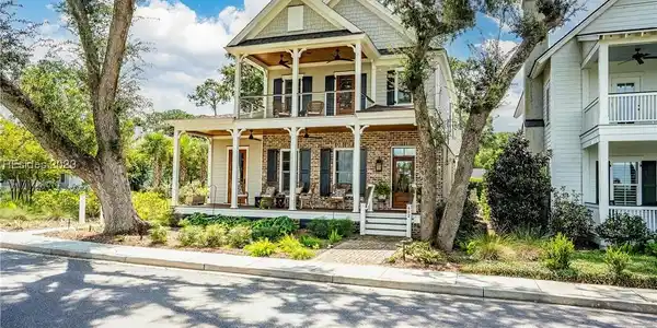 602 Water Street