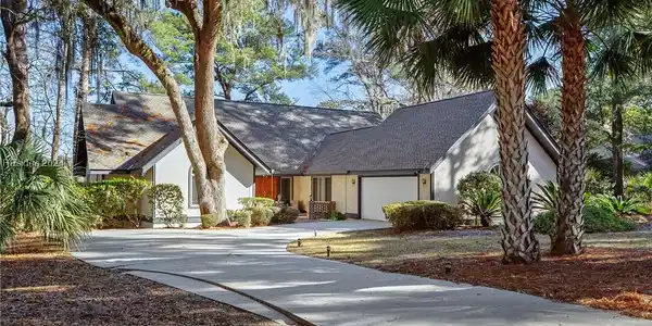 133 Victoria Drive